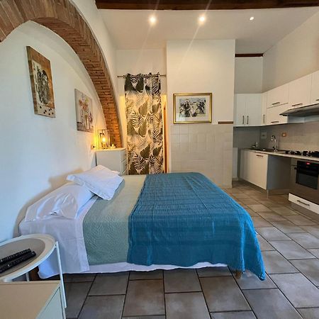 B&B La Fucinaia Pet Friendly Adults Only Campiglia Marittima Eksteriør billede