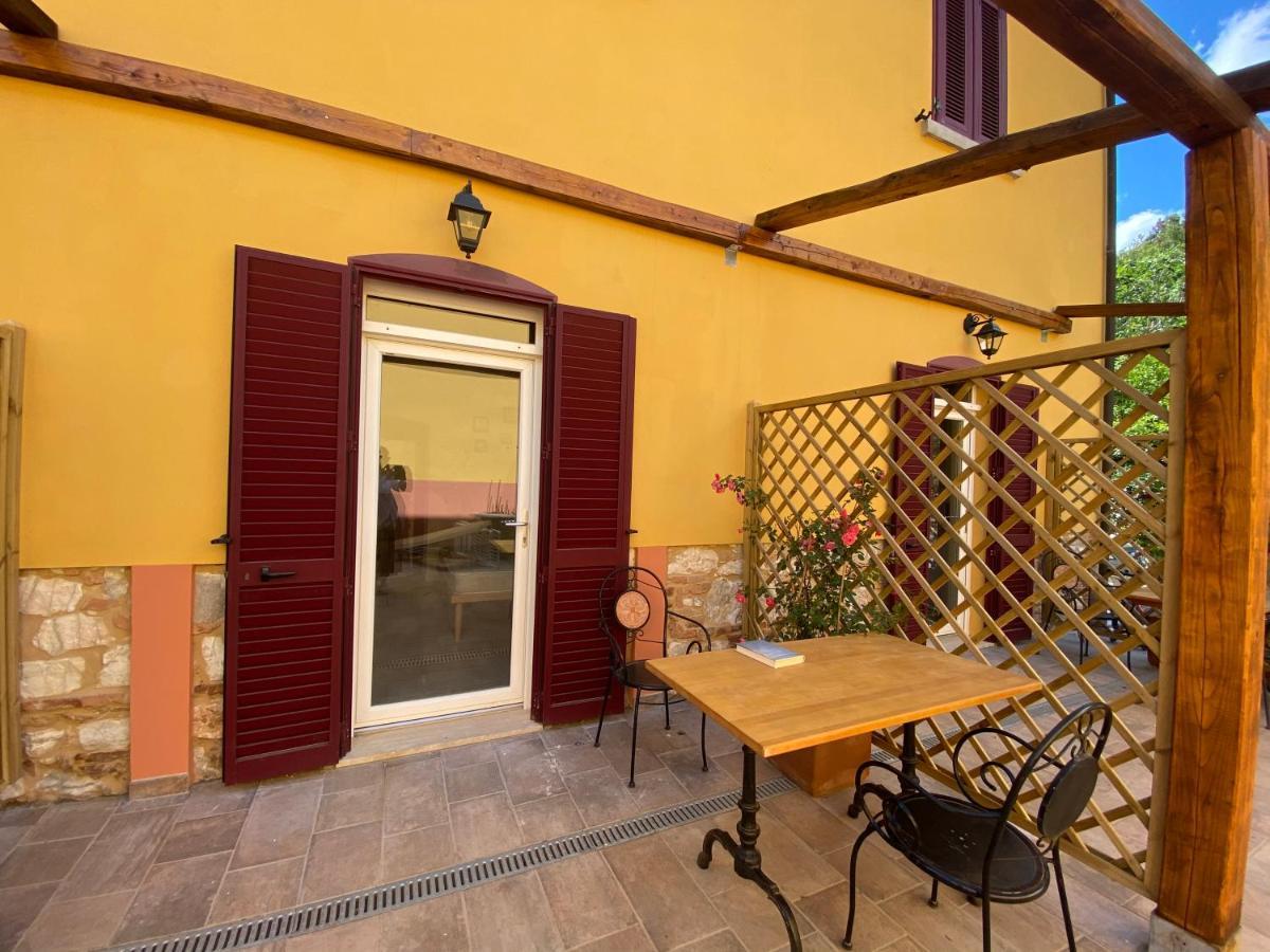 B&B La Fucinaia Pet Friendly Adults Only Campiglia Marittima Eksteriør billede